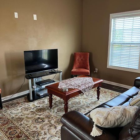 Five Stars Luxury Home Clarksville Esterno foto