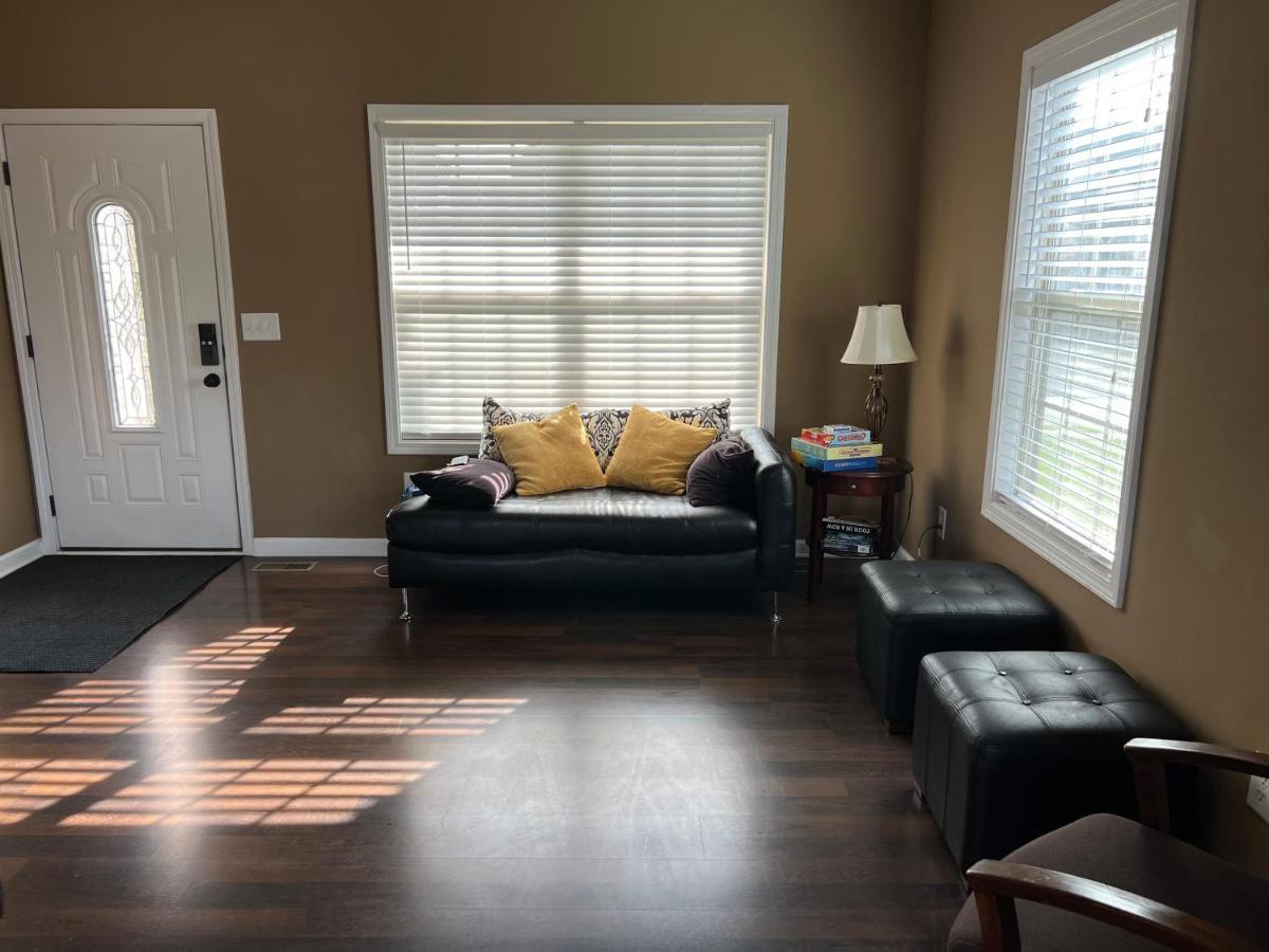 Five Stars Luxury Home Clarksville Esterno foto