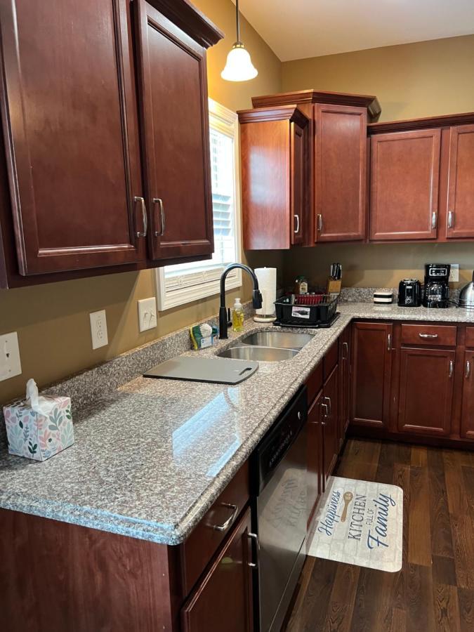 Five Stars Luxury Home Clarksville Esterno foto
